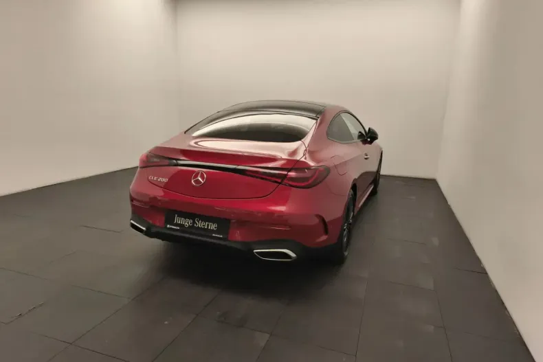 Mercedes-Benz CLE 200 din 2023 cu 5.391 km - oferta MER179619 - foto 4