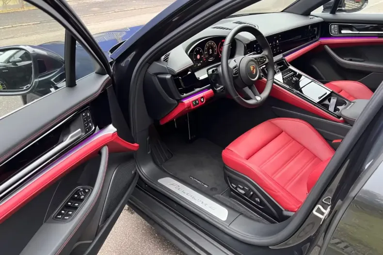 Porsche Panamera din 2025 cu 2.900 km - oferta POR179625 - foto 10