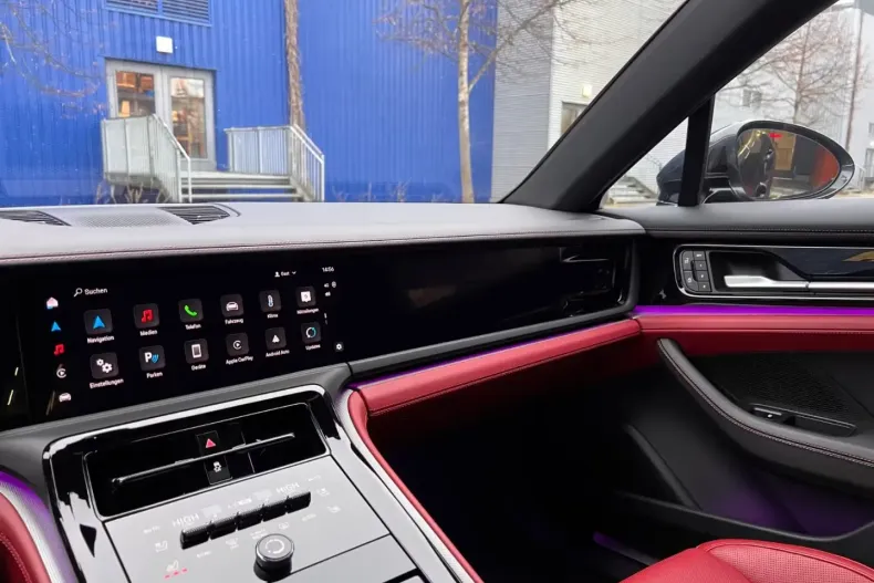 Porsche Panamera din 2025 cu 2.900 km - oferta POR179625 - foto 17