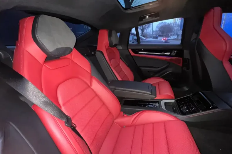 Porsche Panamera din 2025 cu 2.900 km - oferta POR179625 - foto 22