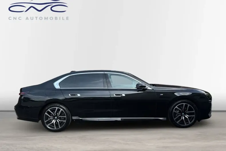 BMW 740 din 2024 cu 76.000 km - oferta BMW179626 - foto 4