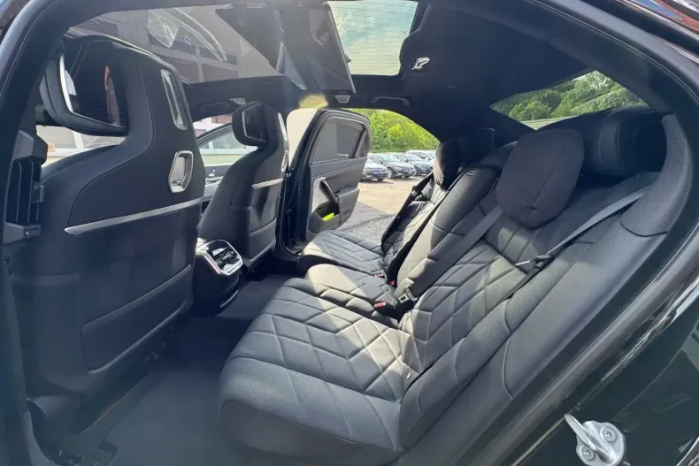 BMW 740 din 2024 cu 76.000 km - oferta BMW179626 - foto 16