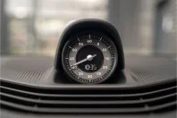 Porsche Taycan din 2024 cu 13.999 km - oferta POR179633 - foto 28