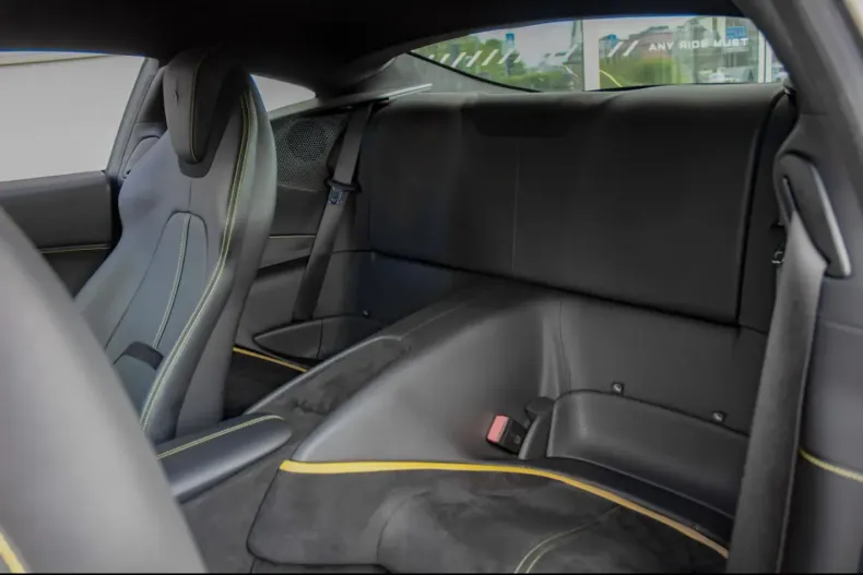 Ferrari Roma din 2023 cu 26.900 km - oferta FER179644 - foto 20