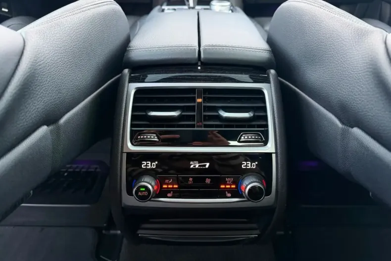 BMW 740 din 2022 cu 59.500 km - oferta BMW179651 - foto 23