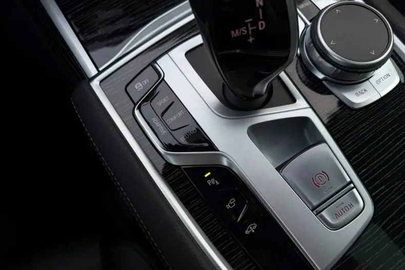 BMW 740 din 2022 cu 59.500 km - oferta BMW179651 - foto 35