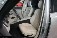 Volvo XC90 din 2024 cu 26.843 km - oferta VOL179659 - foto 13