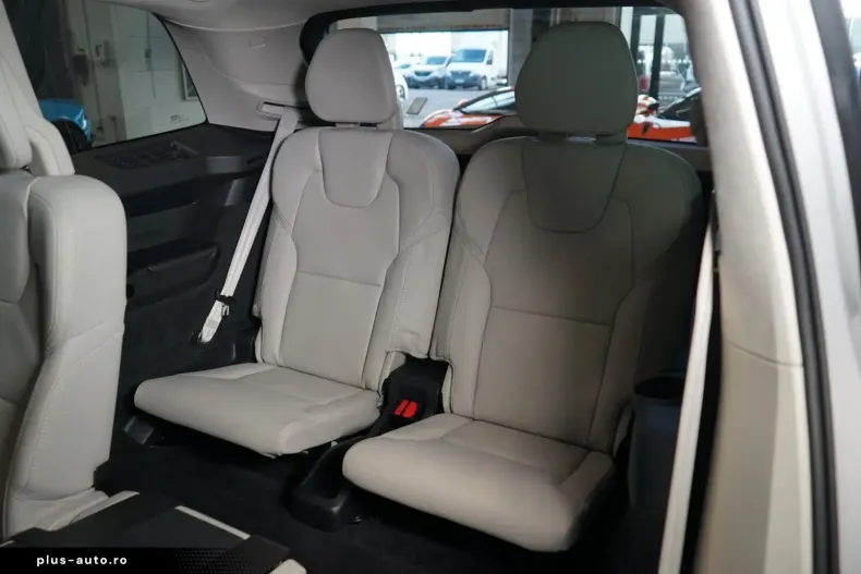 Volvo XC90 din 2024 cu 26.843 km - oferta VOL179659 - foto 16