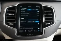 Volvo XC90 din 2024 cu 26.843 km - oferta VOL179659 - foto 39