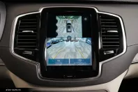 Volvo XC90 din 2024 cu 26.843 km - oferta VOL179659 - foto 45