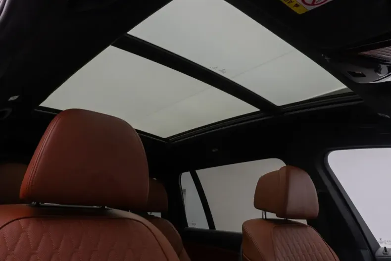 BMW X7 M50 din 2022 cu 95.319 km - oferta BMW179670 - foto 31