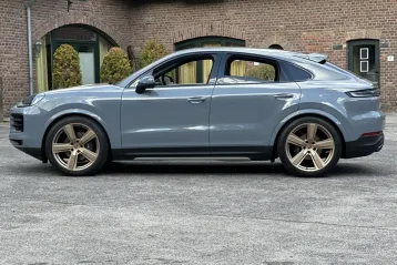 Porsche Cayenne din 2025 - oferta POR179673