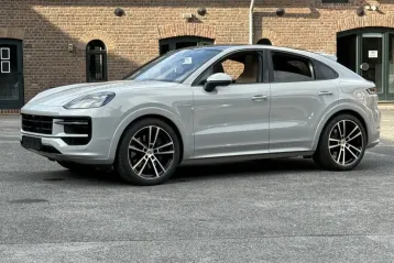 Porsche Cayenne din 2025 - oferta POR179674