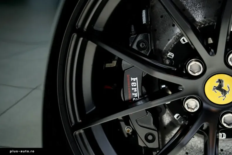 Ferrari 812 din 2023 cu 9.900 km - oferta FER179675 - foto 20