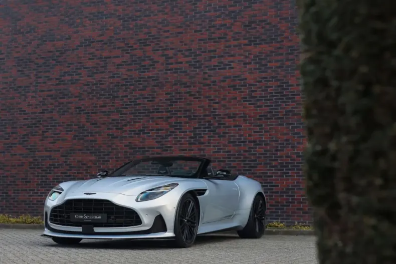 Aston Martin DB12 din 2024 cu 8.173 km - oferta AST179686 - foto 12