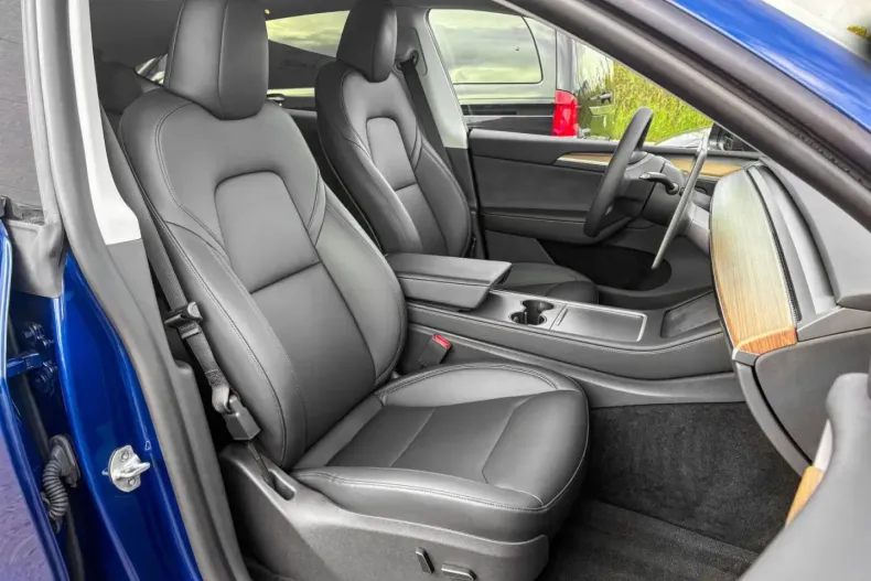 Tesla Model Y din 2024 cu 35.000 km - oferta TES179687 - foto 14