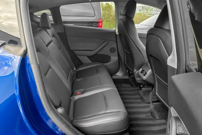 Tesla Model Y din 2024 cu 35.000 km - oferta TES179687 - foto 17