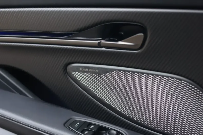 Aston Martin Vanquish din 2024 cu 6.797 km - oferta AST179688 - foto 32