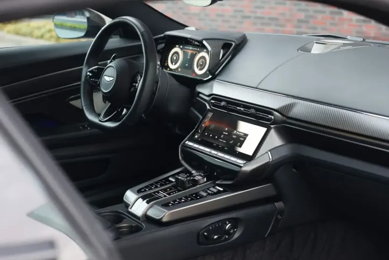 Aston Martin Vanquish din 2024 cu 6.797 km - oferta AST179688 - foto 34