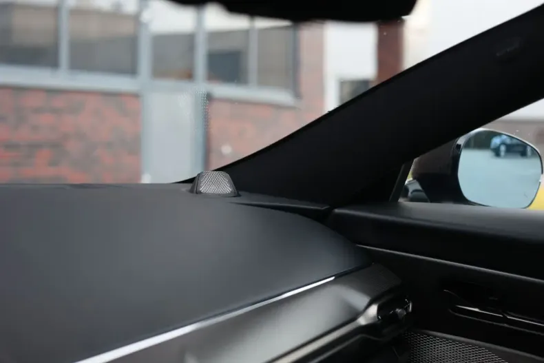 Aston Martin Vanquish din 2024 cu 6.797 km - oferta AST179688 - foto 35