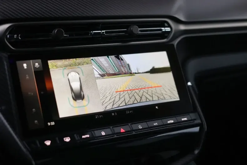 Aston Martin Vanquish din 2024 cu 6.797 km - oferta AST179688 - foto 41