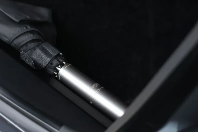 Aston Martin Vanquish din 2024 cu 6.797 km - oferta AST179688 - foto 44