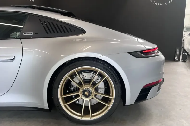 Porsche 992 din 2023 cu 4.300 km - oferta POR179689 - foto 16