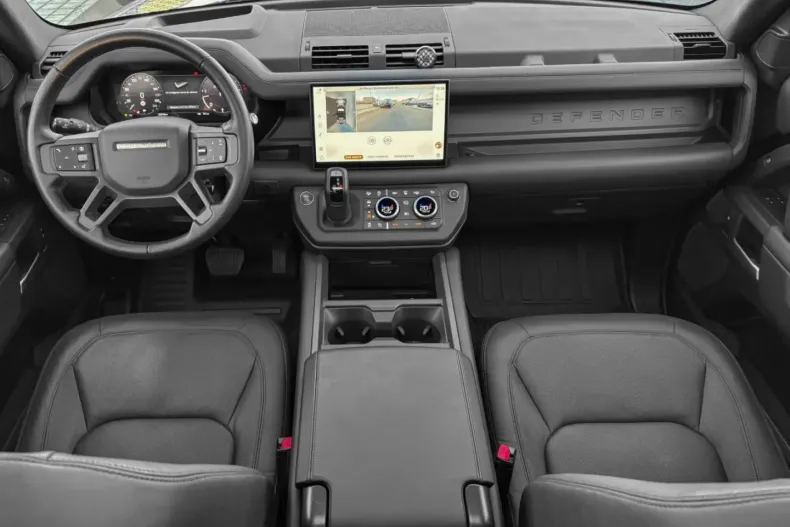 Land Rover Defender din 2025 cu 24.500 km - oferta LAN179690 - foto 11