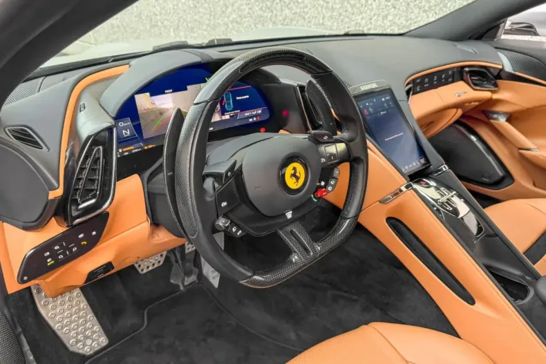 Ferrari Roma din 2022 cu 5.800 km - oferta FER179692 - foto 6