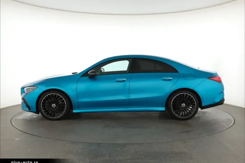 Mercedes-Benz CLA 220 din 2024 cu 14.620 km - oferta MER179693 - foto 3