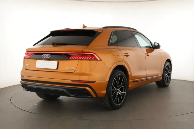 Audi Q8 din 2023 cu 24.070 km - oferta AUD179696 - foto 5