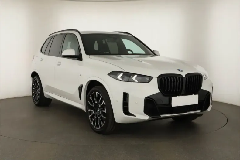 BMW X5 din 2024 cu 26.362 km - oferta BMW179713 - foto 1