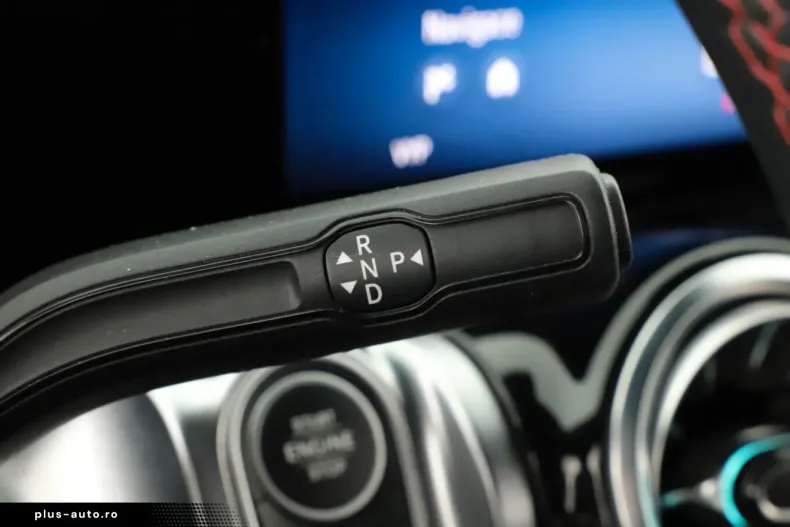 Mercedes-Benz GLB 200 din 2025 cu 23.098 km - oferta MER179720 - foto 10