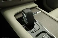 Volvo XC90 din 2023 cu 79.366 km - oferta VOL179729 - foto 10