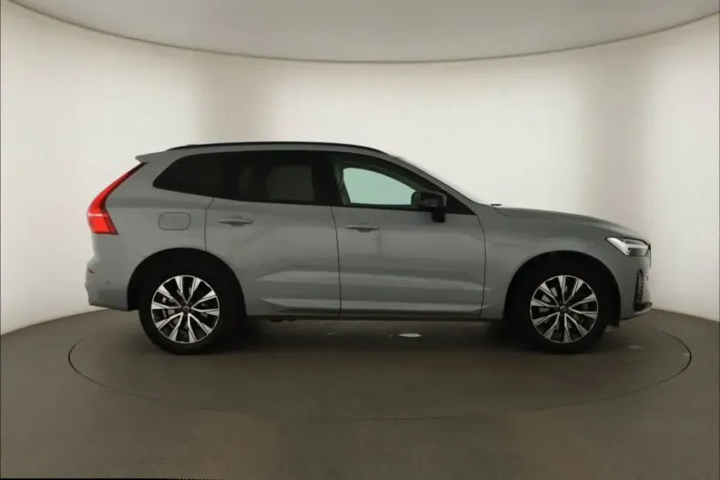 Volvo XC60 din 2023 cu 54.937 km - oferta VOL179730 - foto 6