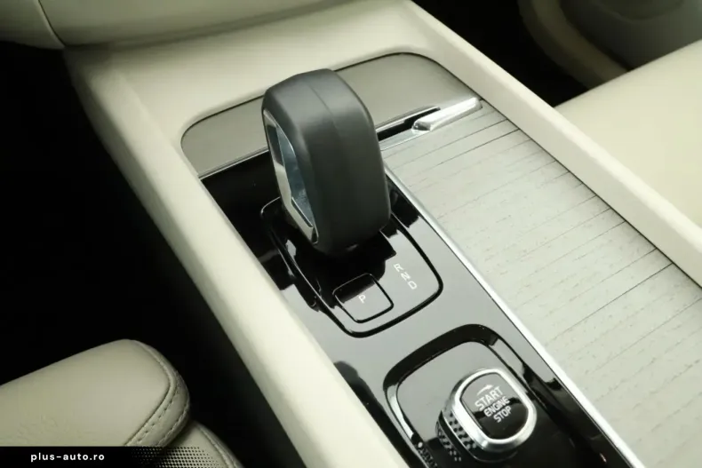 Volvo XC60 din 2023 cu 54.937 km - oferta VOL179730 - foto 10