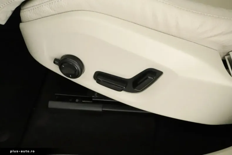 Volvo XC60 din 2023 cu 54.937 km - oferta VOL179730 - foto 16