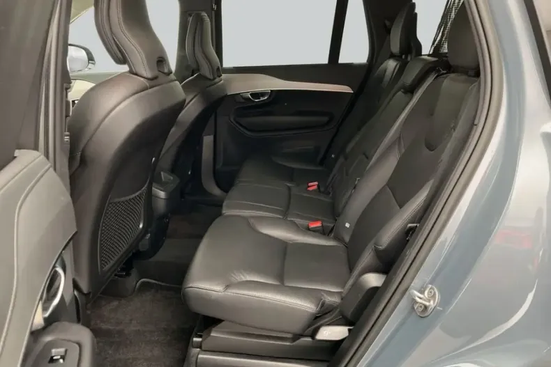 Volvo XC90 din 2022 cu 98.029 km - oferta VOL179735 - foto 11