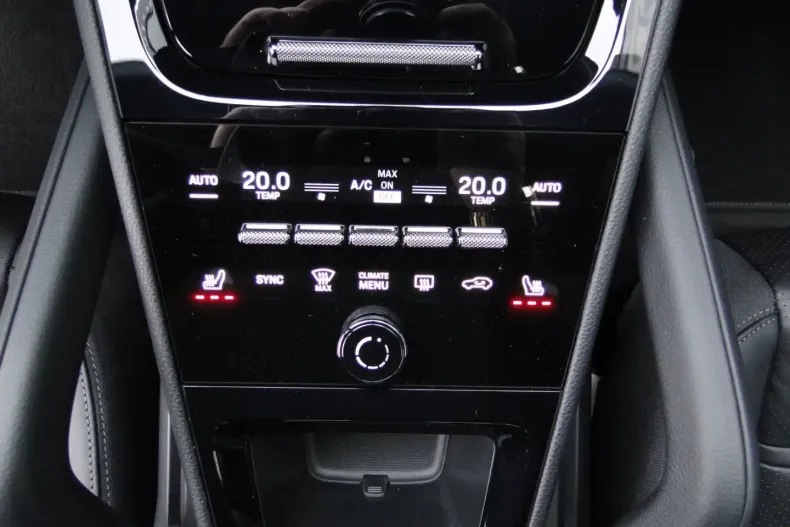 Porsche Cayenne din 2024 cu 15.000 km - oferta POR179737 - foto 17