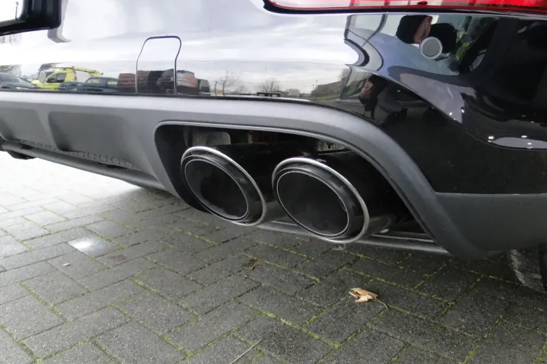 Porsche Cayenne din 2024 cu 15.000 km - oferta POR179737 - foto 26