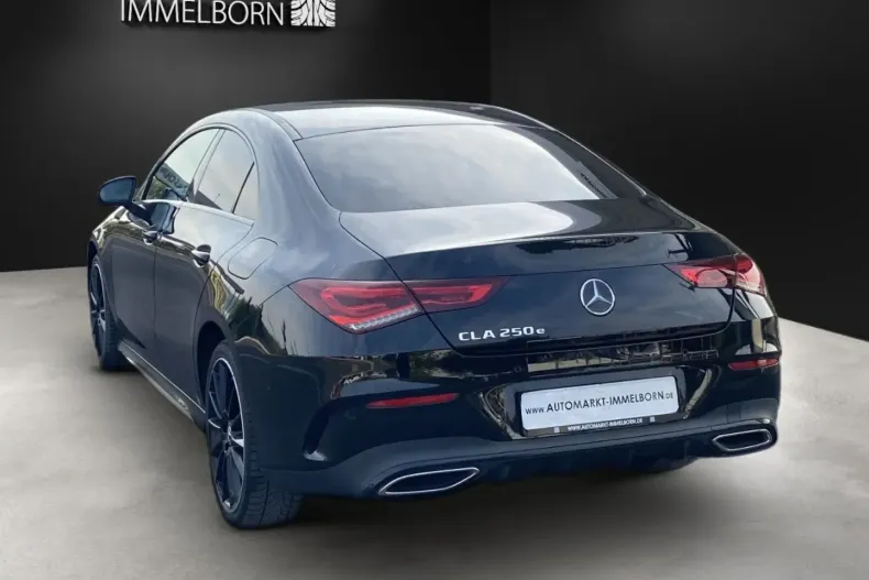 Mercedes-Benz CLA 250 din 2021 cu 87.346 km - oferta MER179740 - foto 6