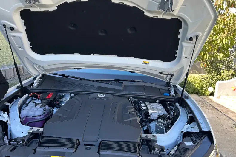 Volkswagen Touareg din 2024 cu 25.000 km - oferta VOL179744 - foto 8