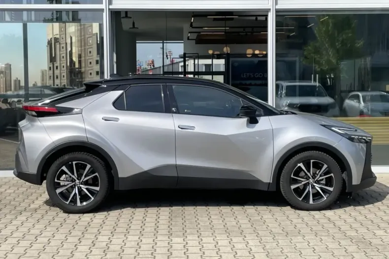 Toyota C-HR din 2024 cu 8.613 km - oferta TOY179746 - foto 5