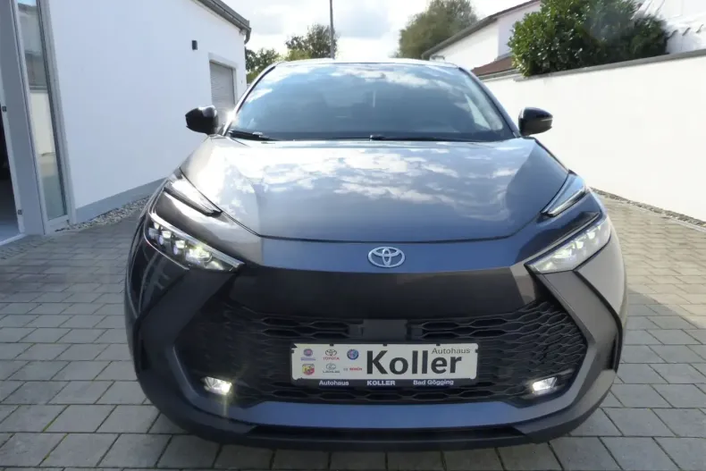 Toyota C-HR din 2024 cu 8.000 km - oferta TOY179747 - foto 3
