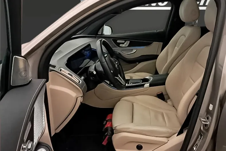 Mercedes-Benz EQC din 2021 cu 84.100 km - oferta MER179759 - foto 5