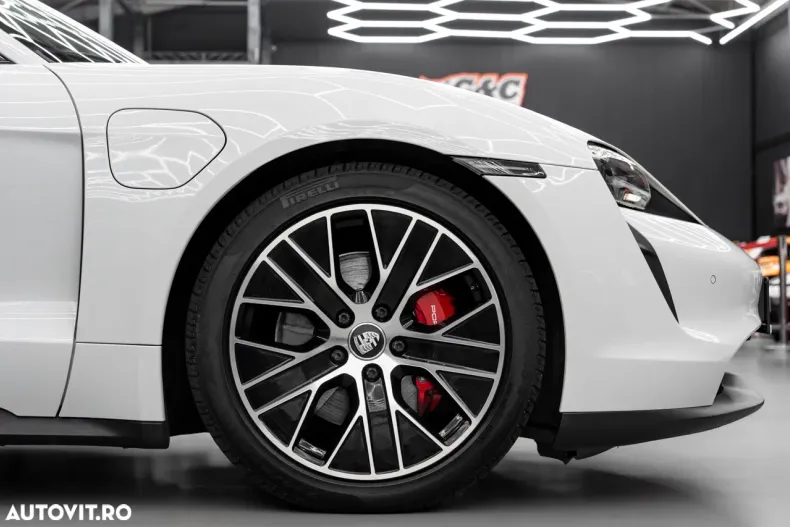 Porsche Taycan din 2020 cu 70.000 km - oferta POR179769 - foto 7