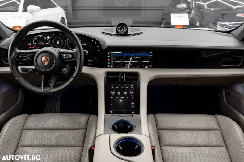 Porsche Taycan din 2020 cu 70.000 km - oferta POR179769 - foto 8