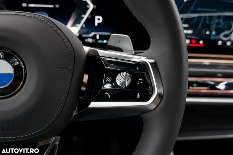 BMW Seria 7 din 2024 cu 20.000 km - oferta BMW179770 - foto 34