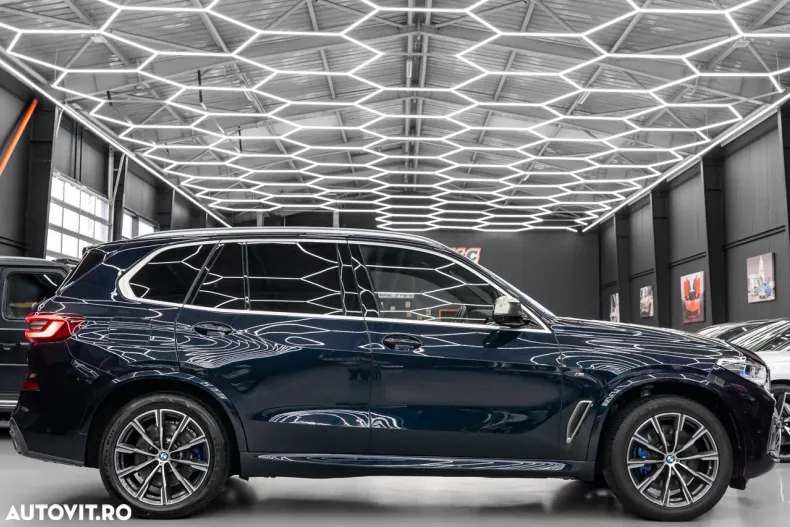 BMW X5 M (Seria X) din 2023 cu 92.706 km - oferta BMW179771 - foto 30