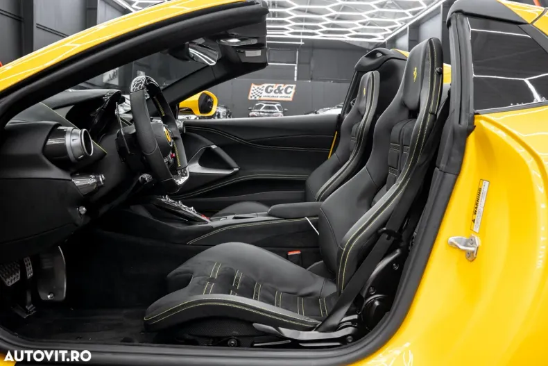 Ferrari 812 din 2023 cu 8.606 km - oferta FER179772 - foto 16